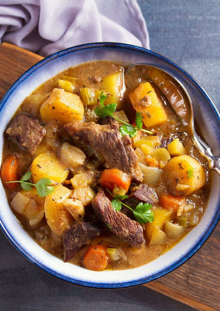 Slow Cooker Beef & Veggie Stew